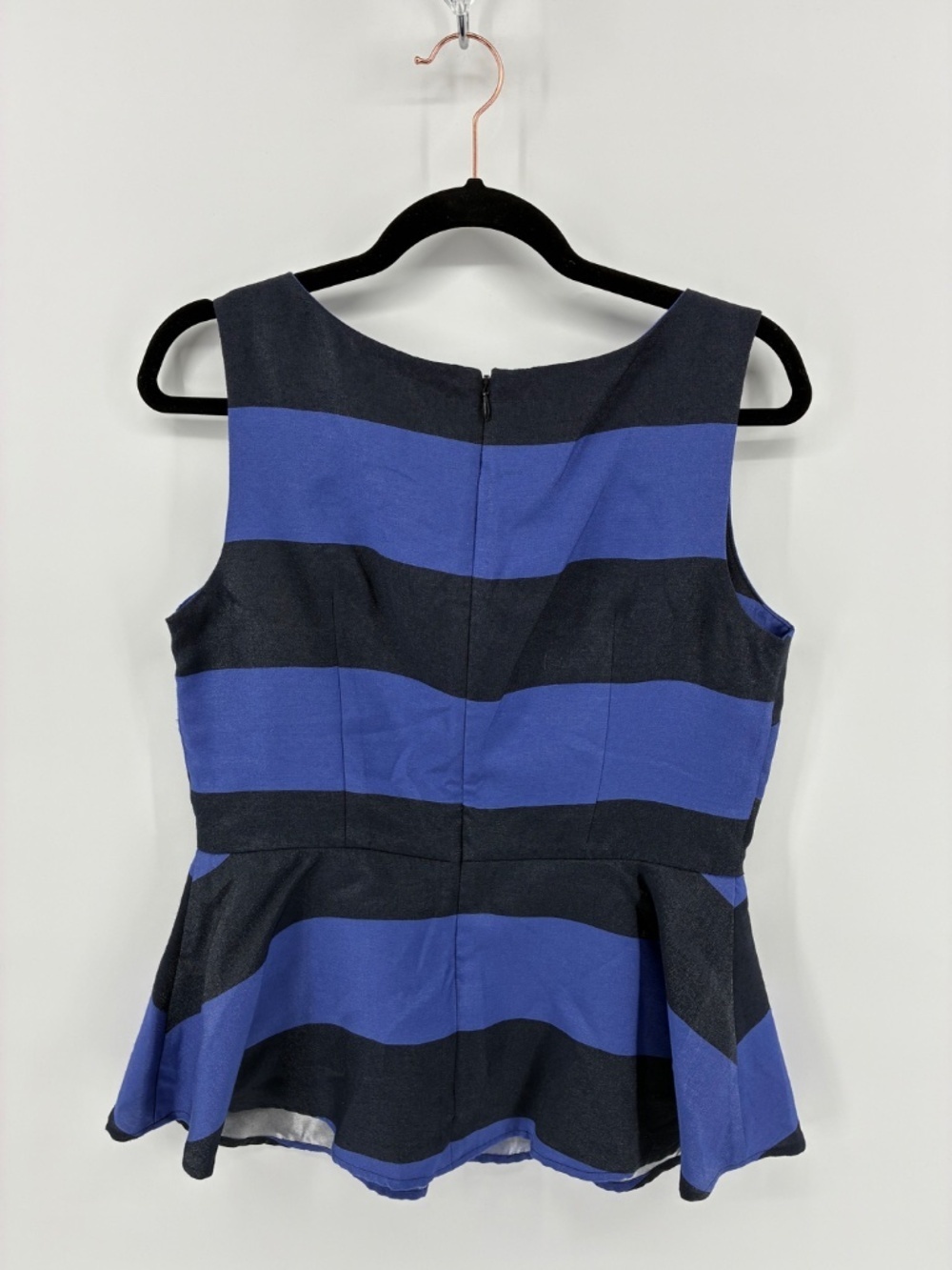 Banana Republic Blue Asymmetrical Sleeveless Tank Top - Picture 5 of 8